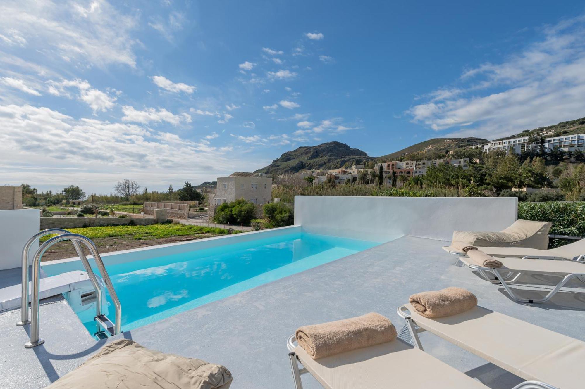 Mythos Villas Damnoni Eksteriør bilde